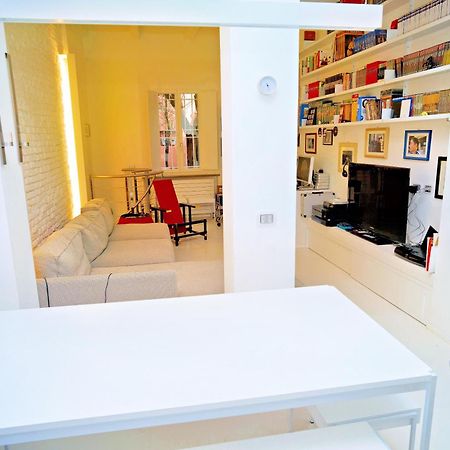 Elegant And Modern Loft In Medieval Bologna Kültér fotó