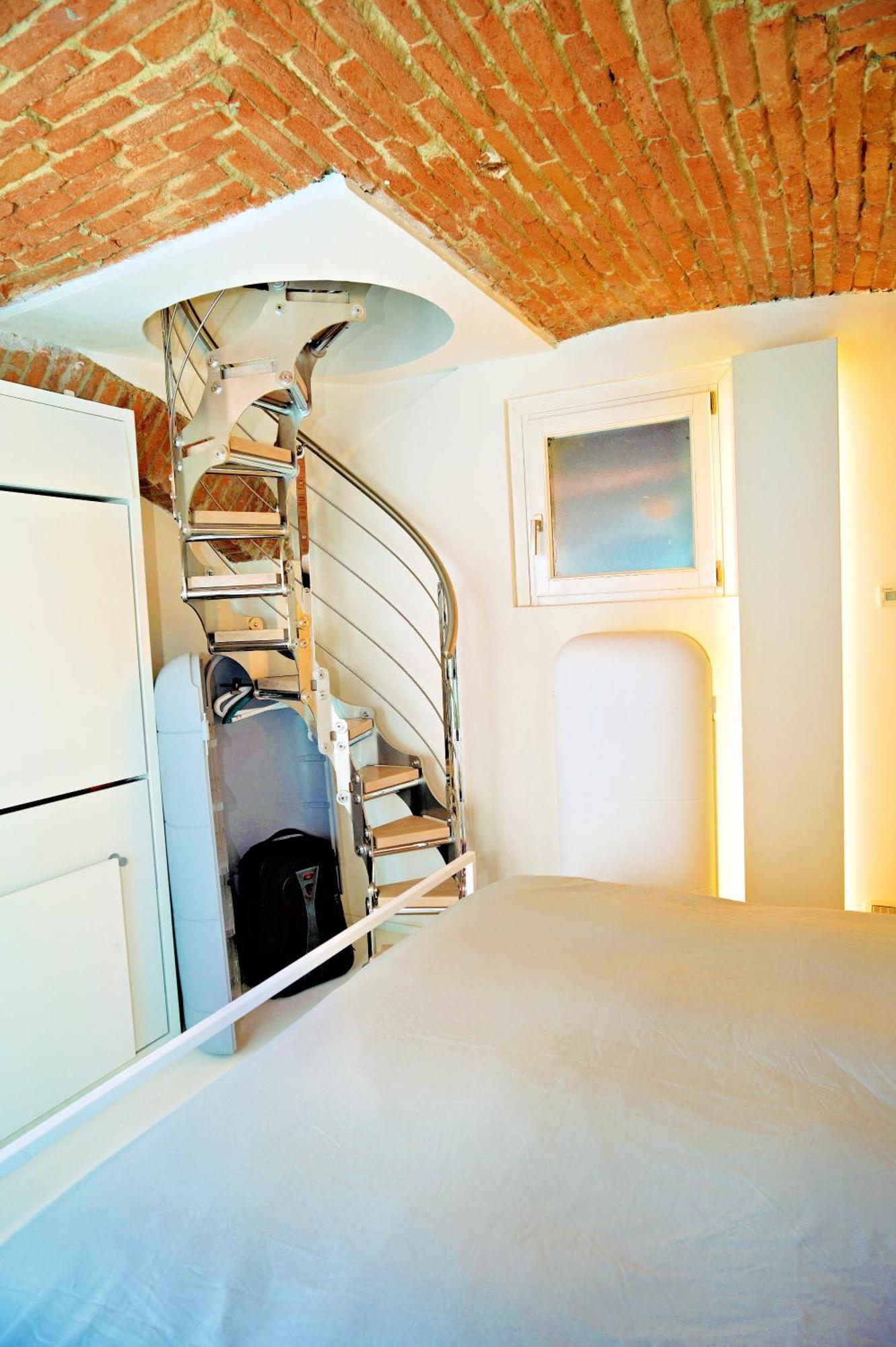 Elegant And Modern Loft In Medieval Bologna Kültér fotó